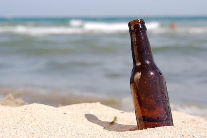 beer-bottle-allowed-on-beach